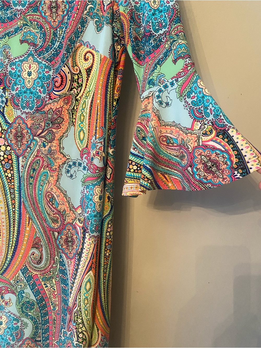 Tommy Hilfiger Pastel Paisley Shift Dress in Blue, Pink, Yellow - Picture 4 of 5